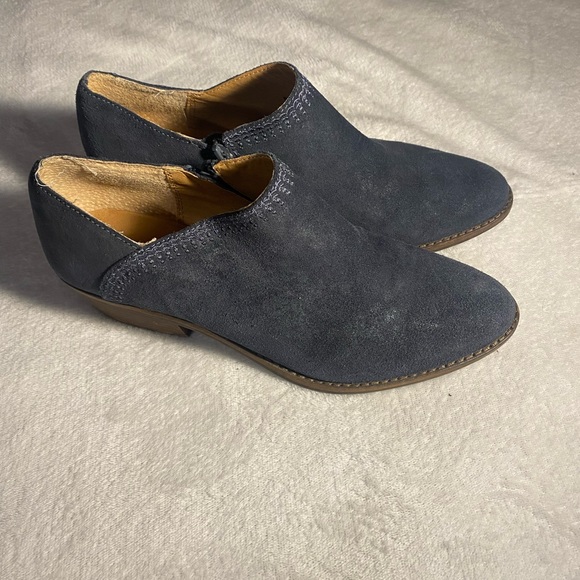 Lucky brand booties 8 - Picture 6 of 6